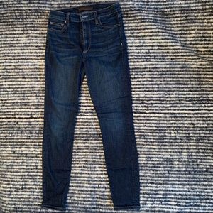 Joe’s “high rise skinny ankle” size 27 jeans 🌟